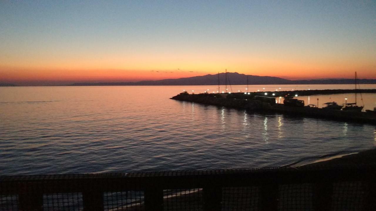 Beachfront Thassos Apartament *